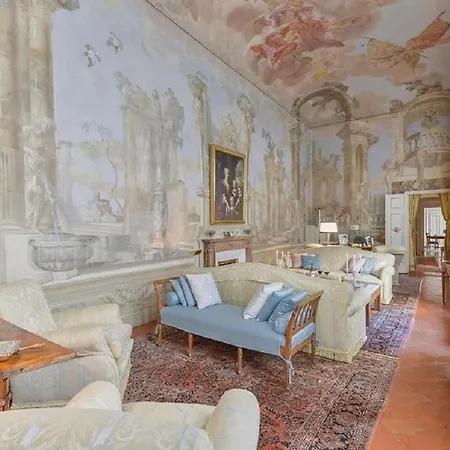 Maggio Palace By Vacavilla Apartment