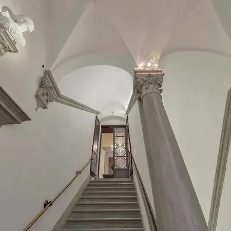 Maggio Palace By Vacavilla Apartment *