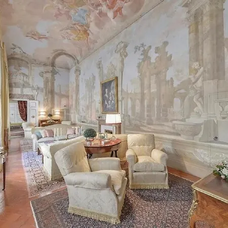 Apartment Maggio Palace By Vacavilla Florenz